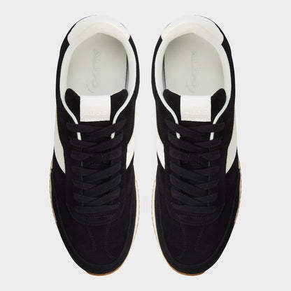 Nathaniell in Black - Low top sneaker, Cup sole - Black