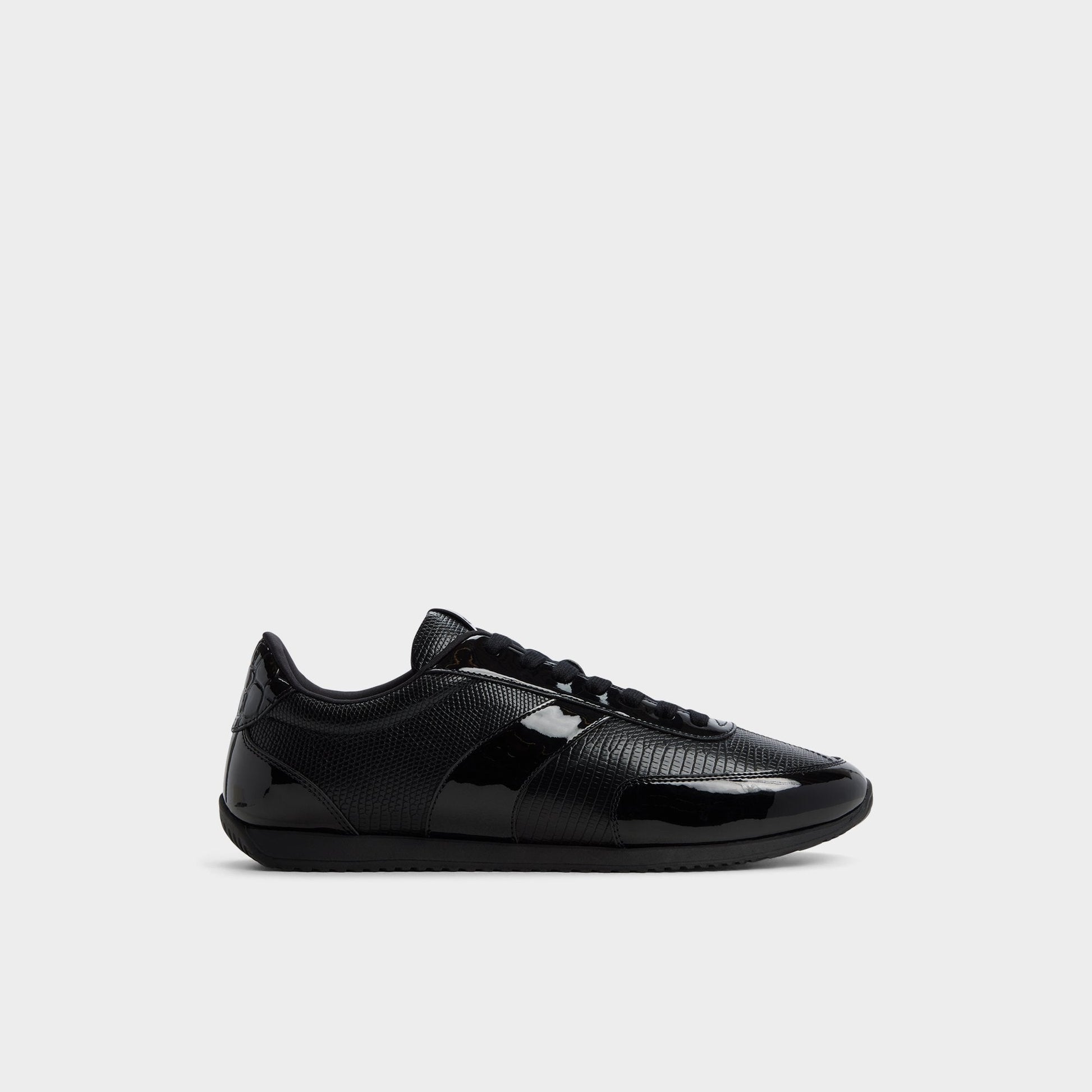 Nathaniell in Other Black - Low top sneaker, Cup sole - Other black