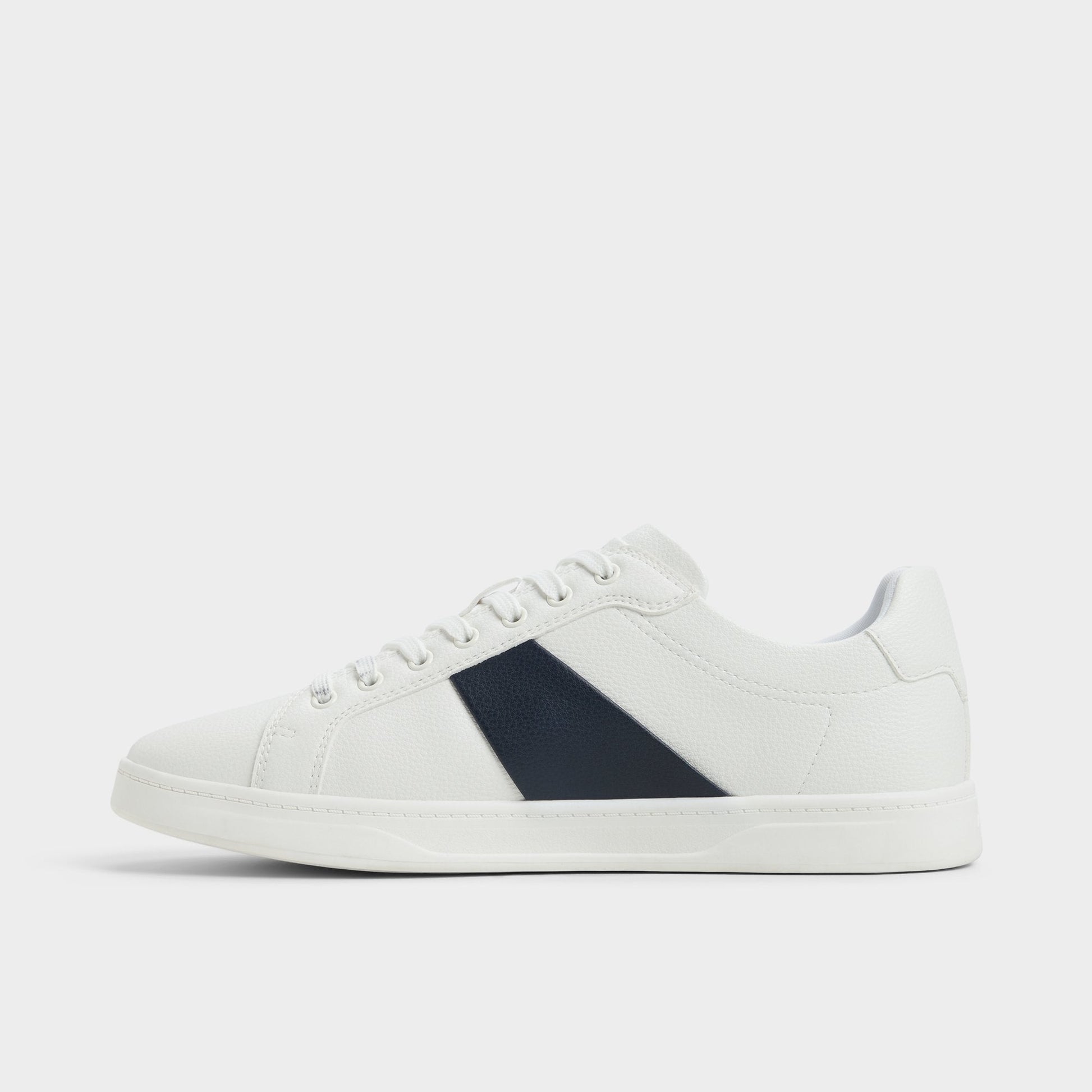 Ozzy White/Navy Men's Low top - Low top sneaker, Cup sole - White/Navy