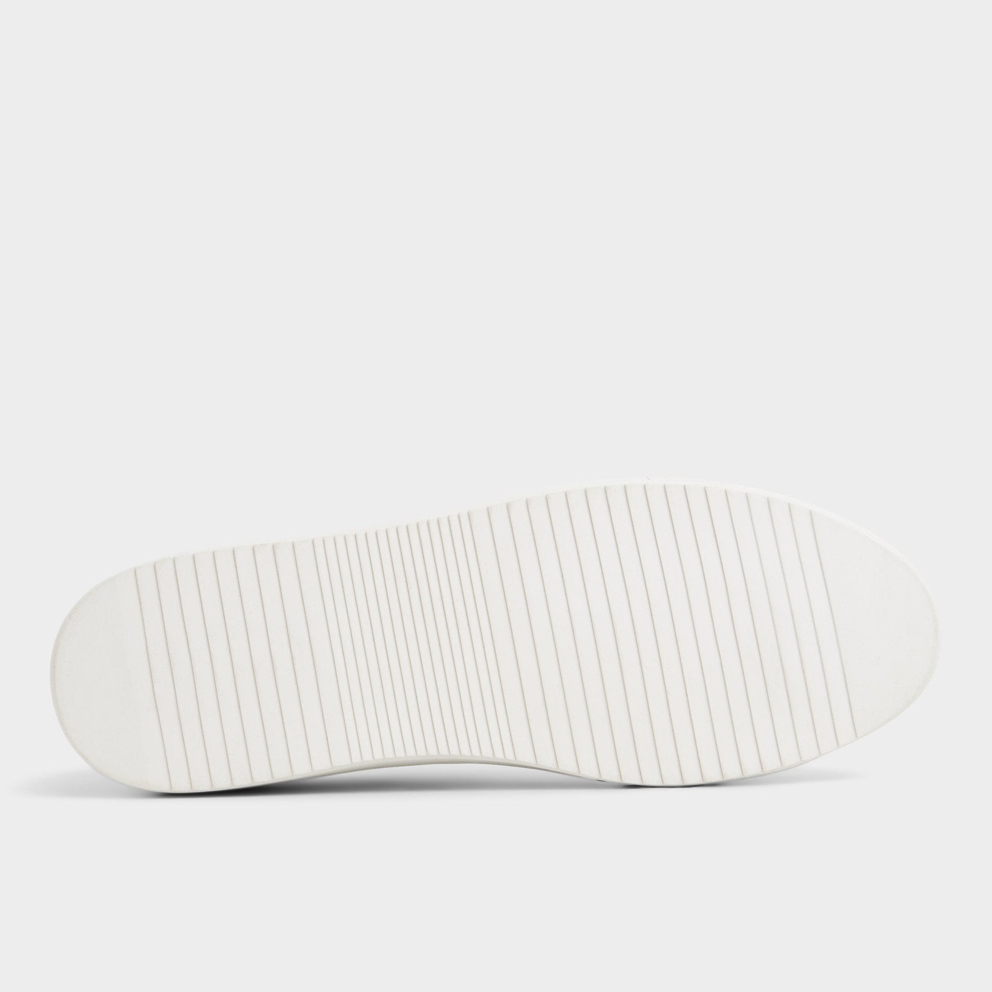 Fonzo in White - Low top sneaker - White