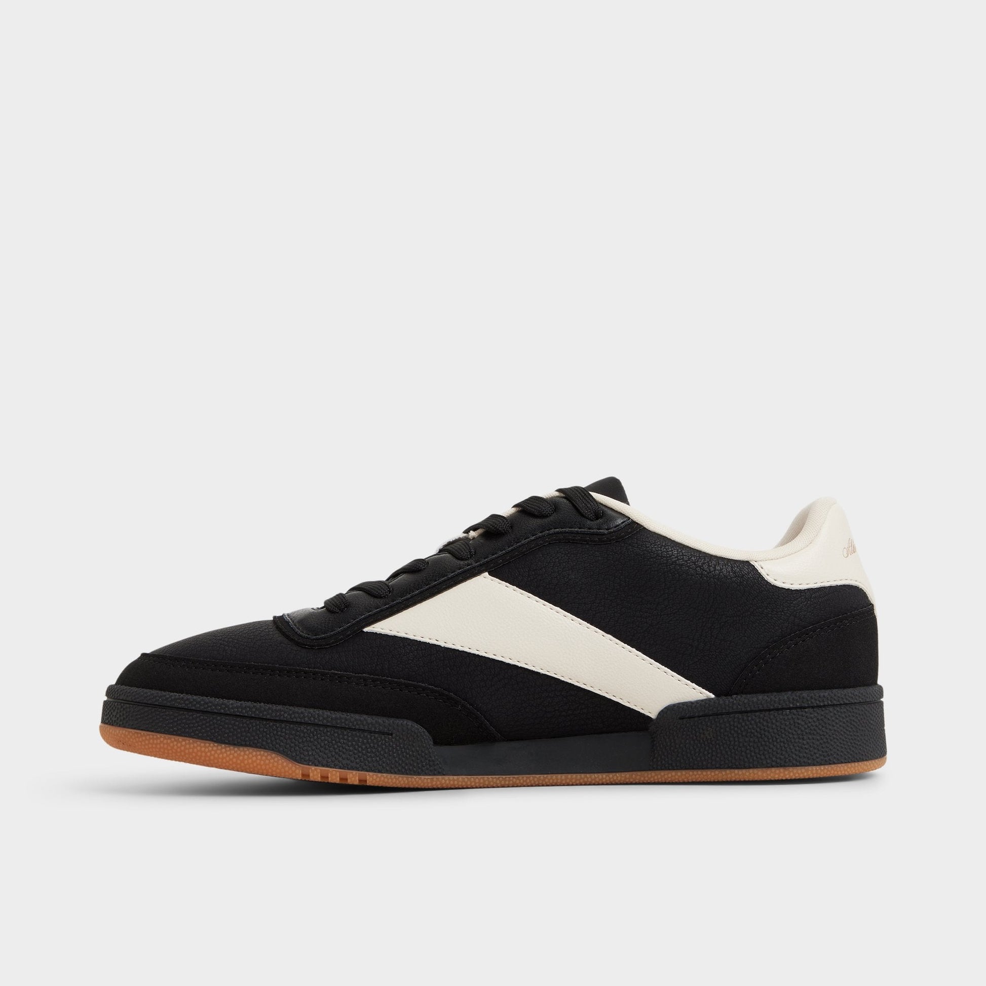 Ashwin in Black - Low top sneaker, Cup sole - Black