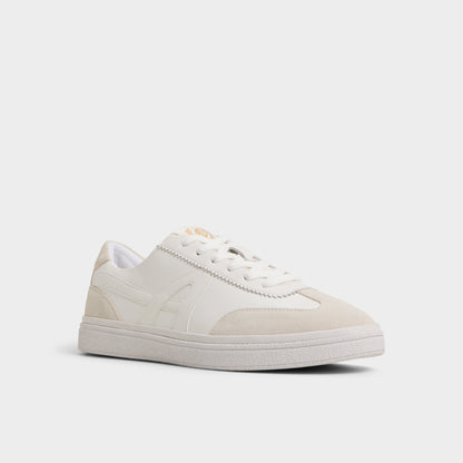 Clubtrainer in White 14112554 - Low top sneaker, Cup sole - White