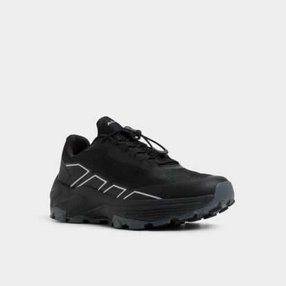 Franki in Other Black - Low top sneaker - Other black