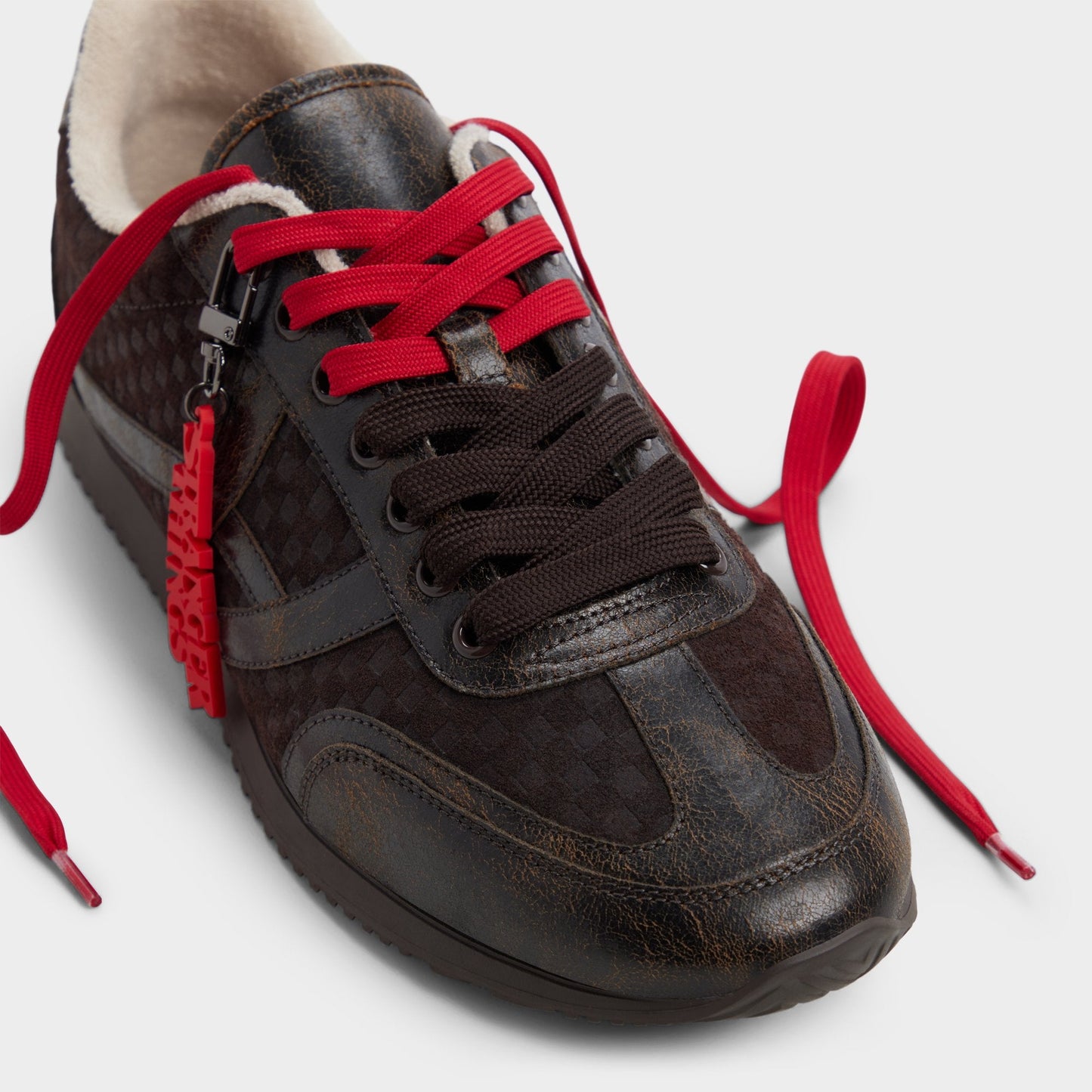 Thevoid in Brown - Men's sneaker - Brown