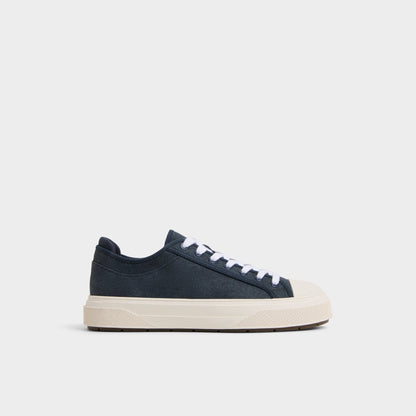Colin in Navy - Low top sneaker, Cup sole - Navy