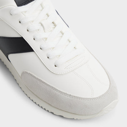 Nathaniell in White - Low top sneaker, Cup sole - White