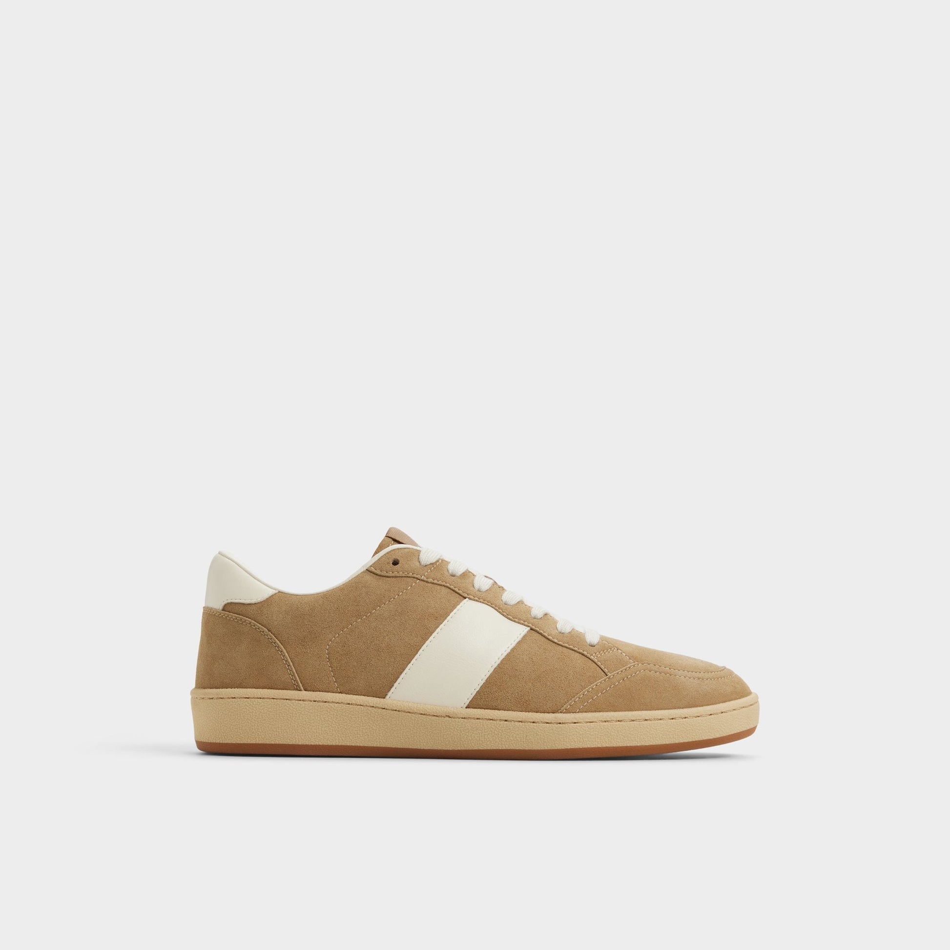 Roscoe in Sand 14161309 - Low top sneaker, Cup sole - Sand