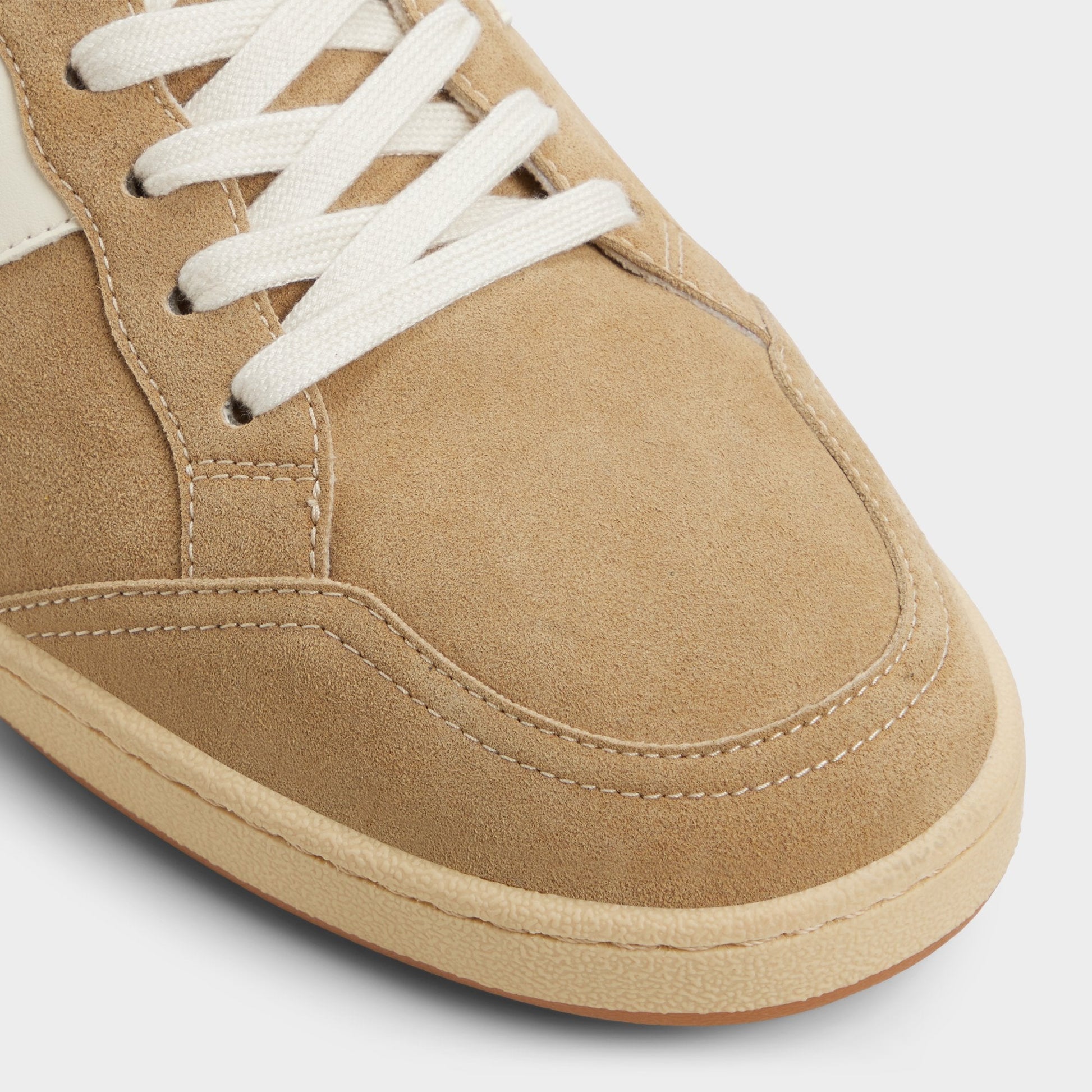 Roscoe in Sand 14161309 - Low top sneaker, Cup sole - Sand