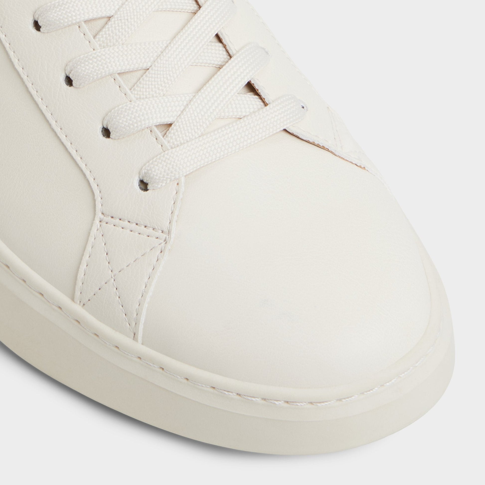 Toddy in Bone - Low top sneaker - Bone