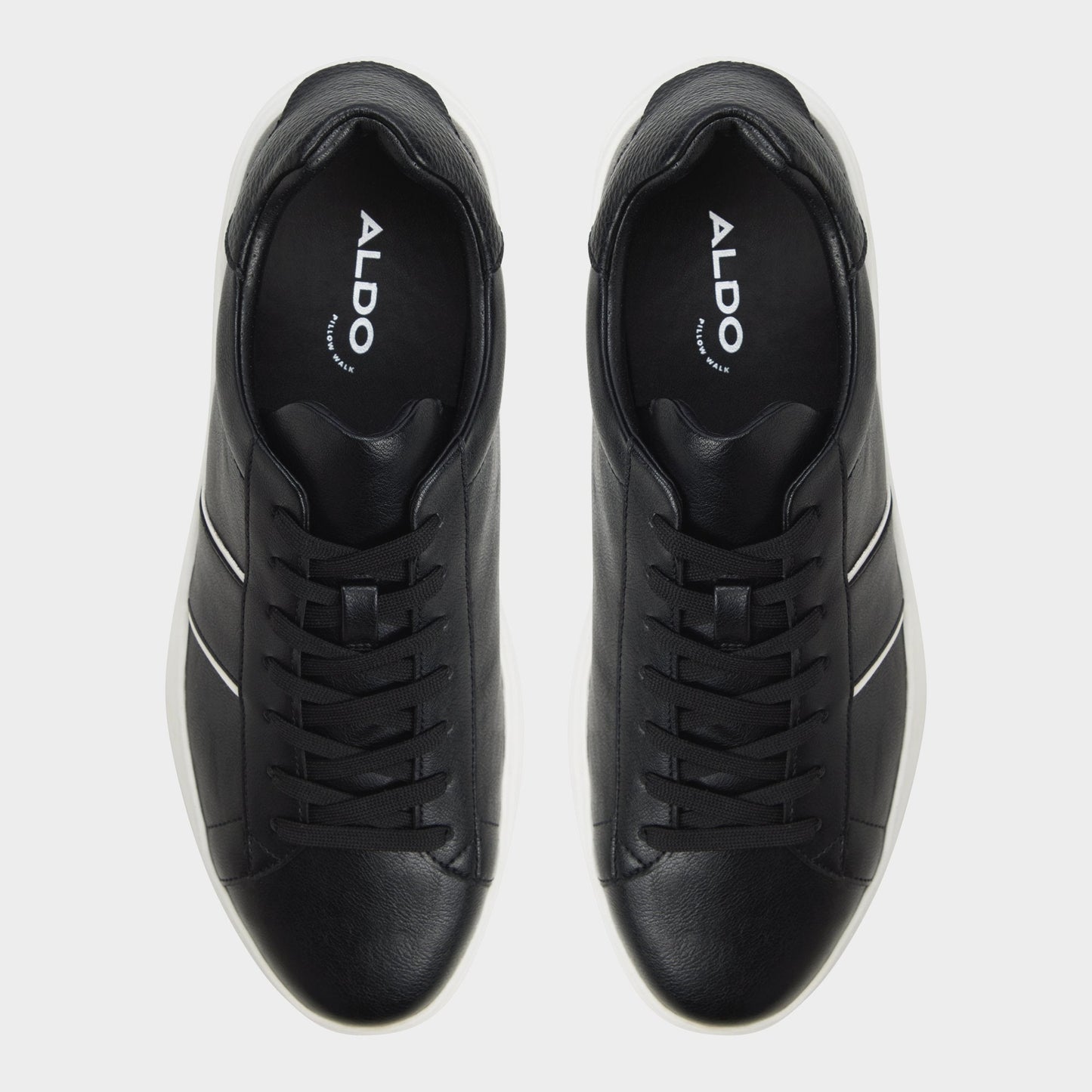 Paxon in Black 14135031 - Low top sneaker - Black