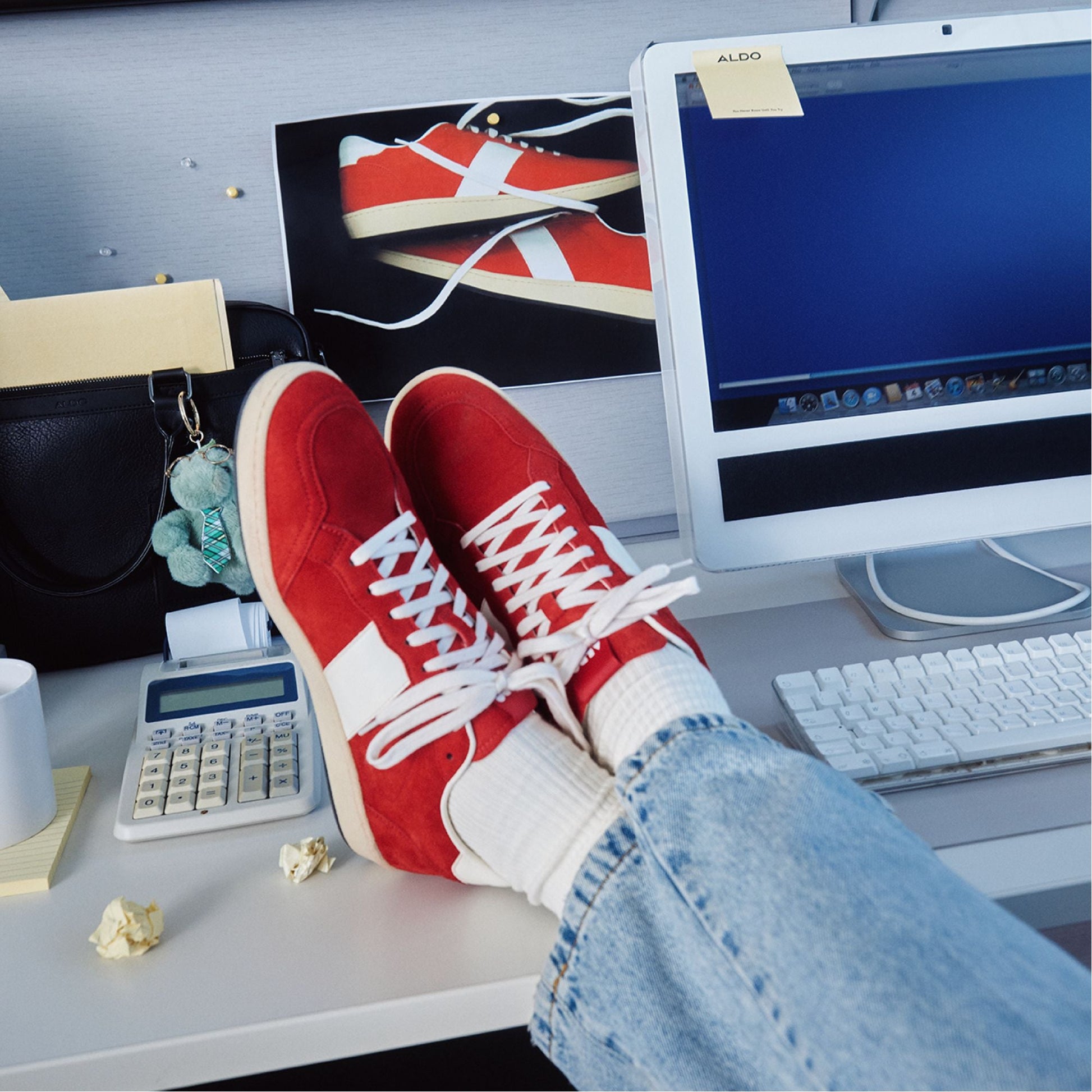 Roscoe in Red 14161307 - Low top sneaker, Cup sole - Red