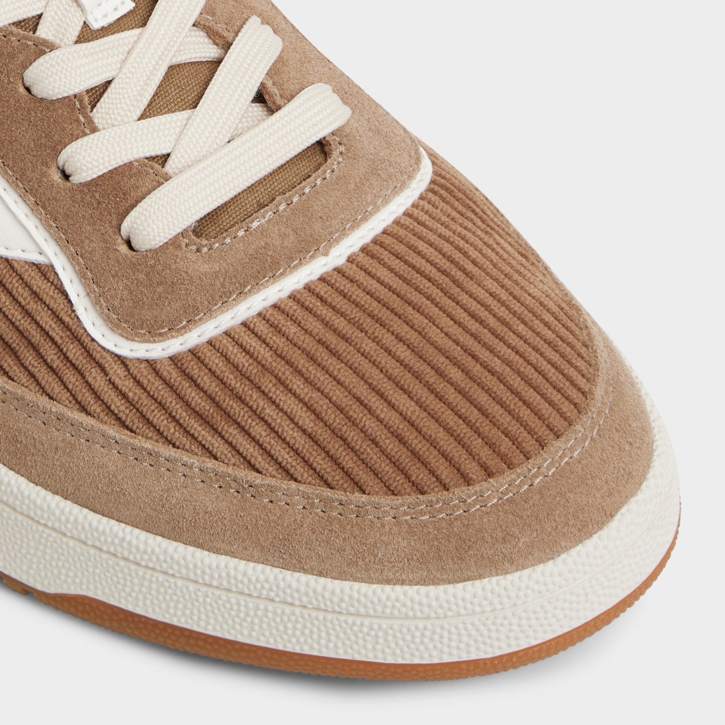 Ashwin in Taupe - Low top sneaker, Cup sole - Taupe
