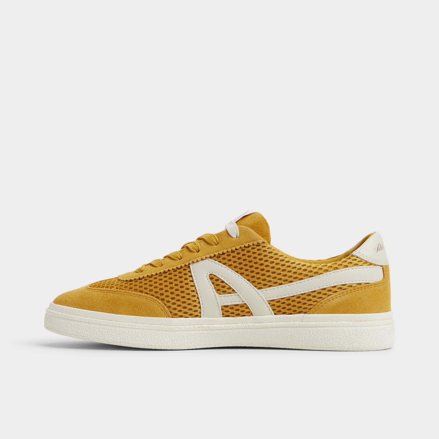 Clubtrainer Medium Yellow Men's Low top - Low top sneaker, Cup sole - Medium Yellow