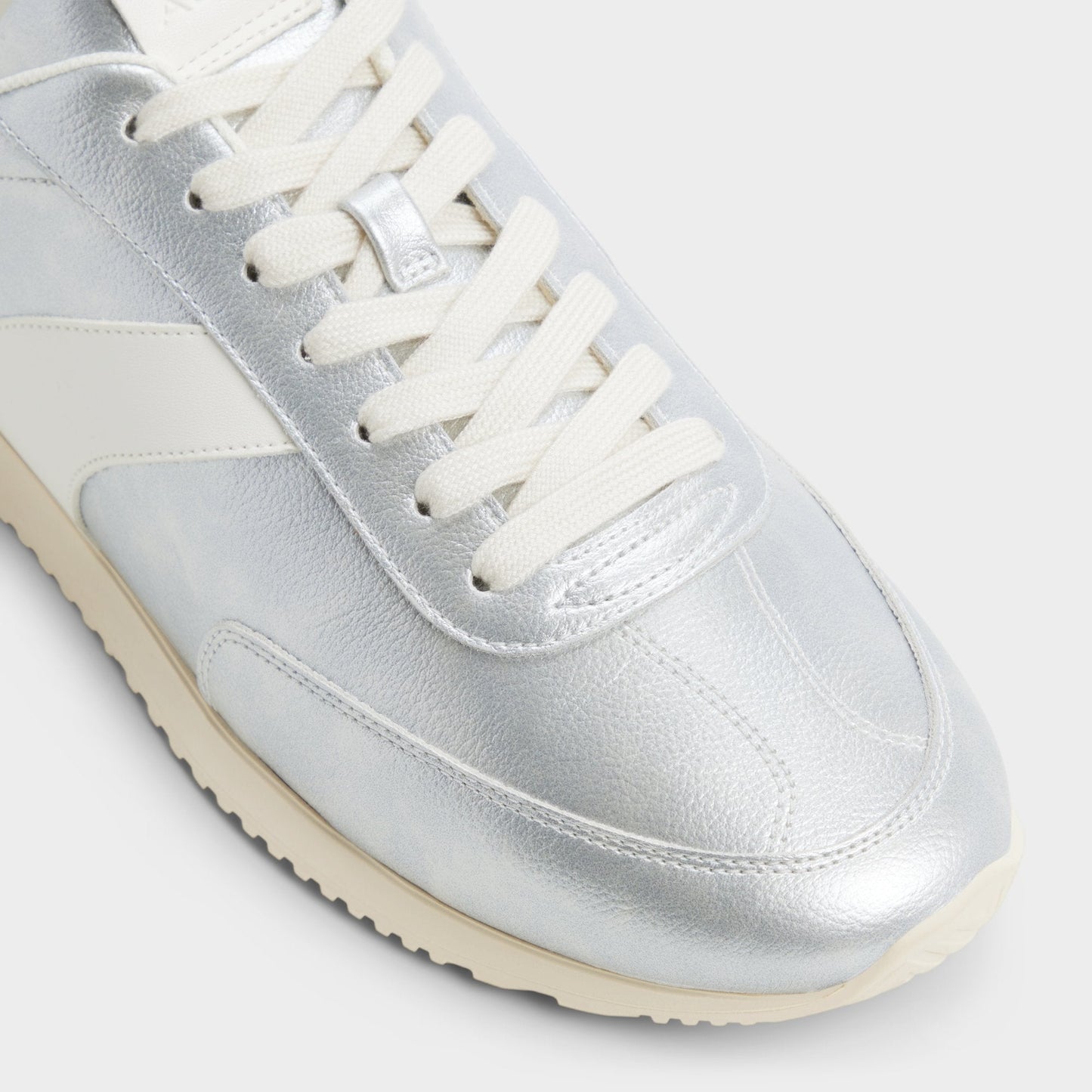 Nathaniell in Silver - Low top sneaker, Cup sole - Silver
