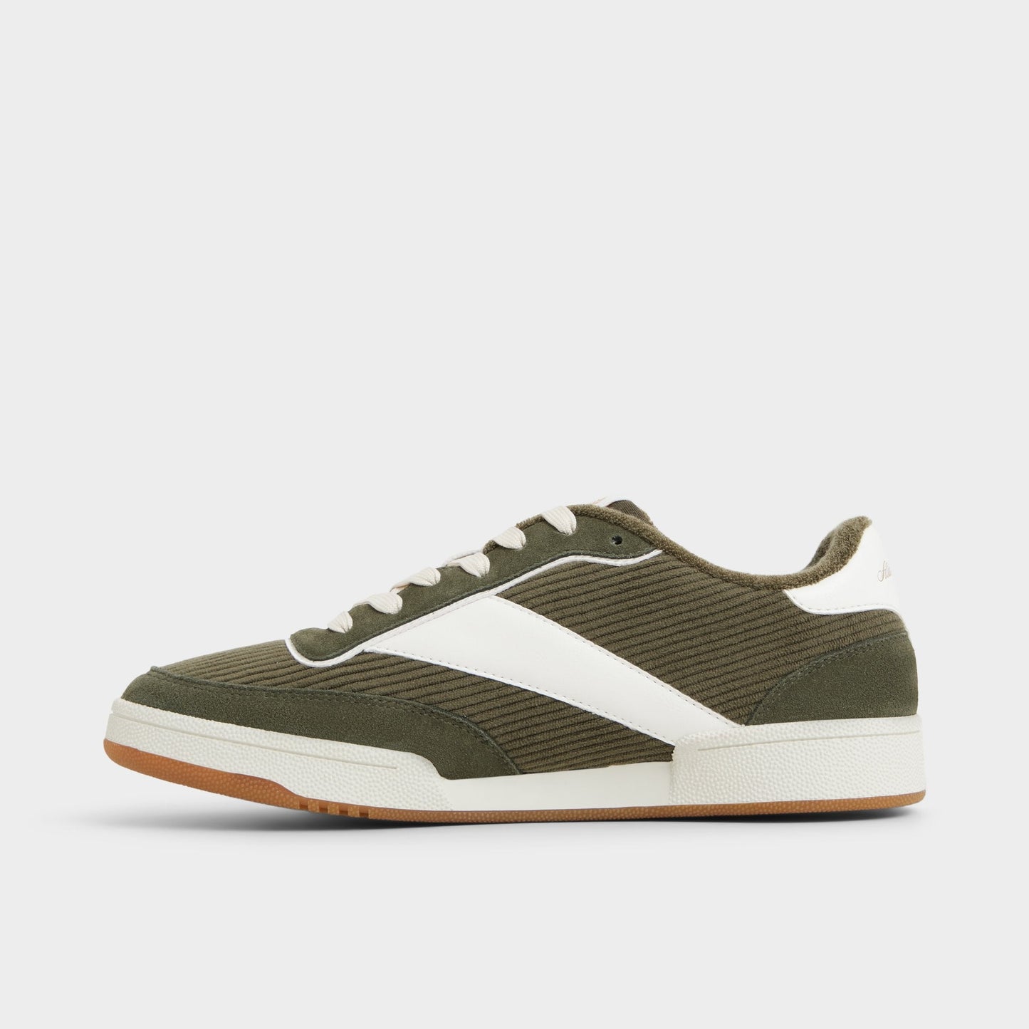 Ashwin in Olive - Low top sneaker, Cup sole - Olive