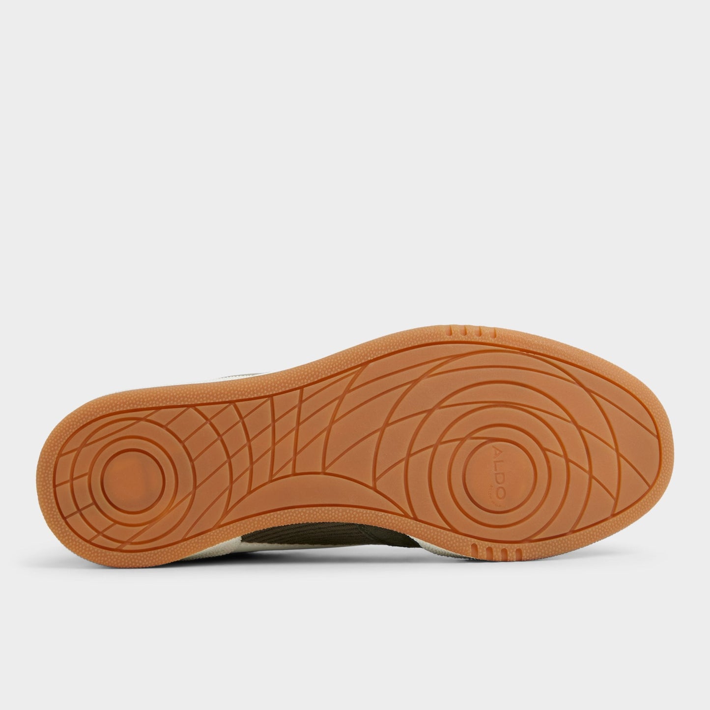 Ashwin in Olive - Low top sneaker, Cup sole - Olive