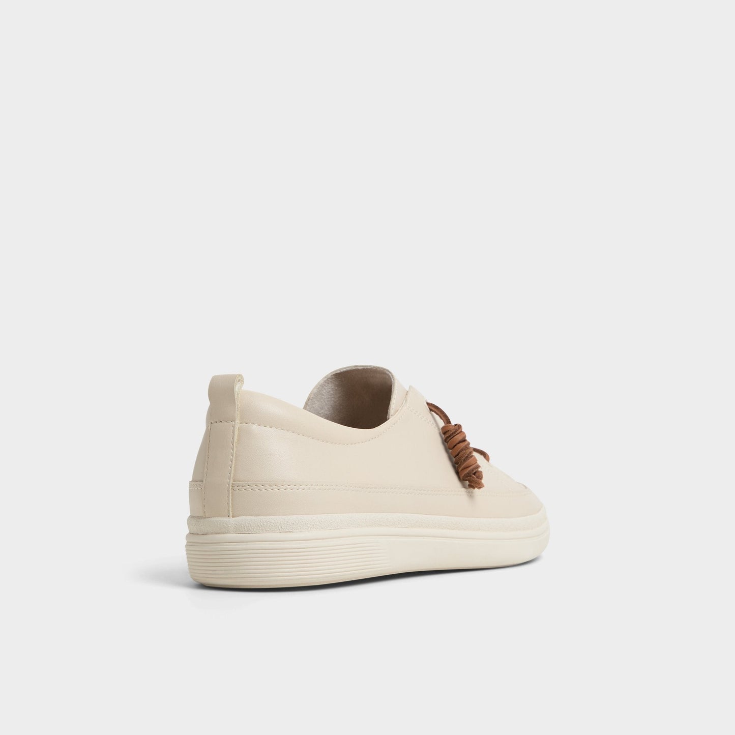 Tristin in White Bone 14041857 - Low top sneaker, Cup sole - White/bone