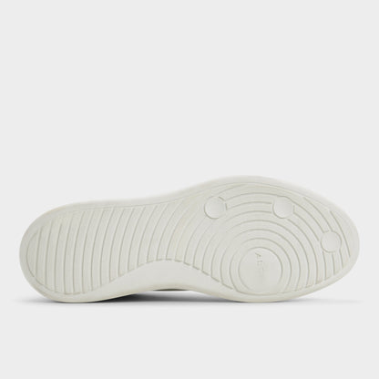 Paxon in White - Low top sneaker - White