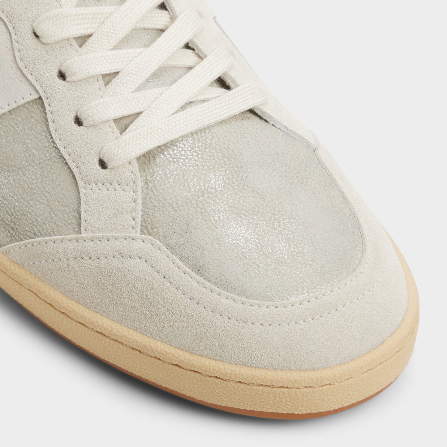 Roscoe in Ivory 14098566 - Low top sneaker - Ivory
