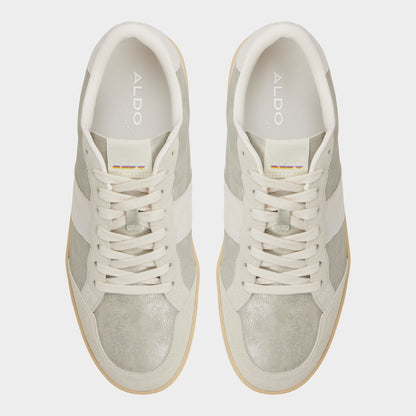 Roscoe in Ivory 14098566 - Low top sneaker - Ivory