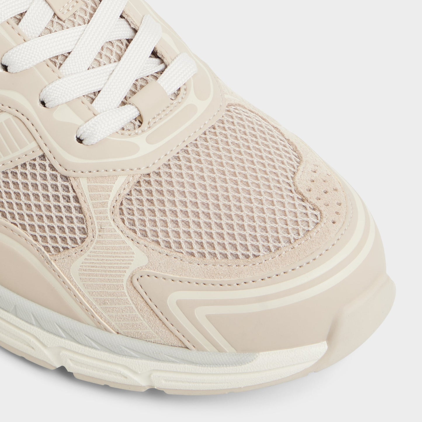 Blade in Taupe - Low top sneaker, Jogger sole - Taupe