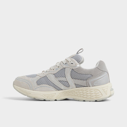 Blade in Grey - Low top sneaker, Jogger sole - Grey