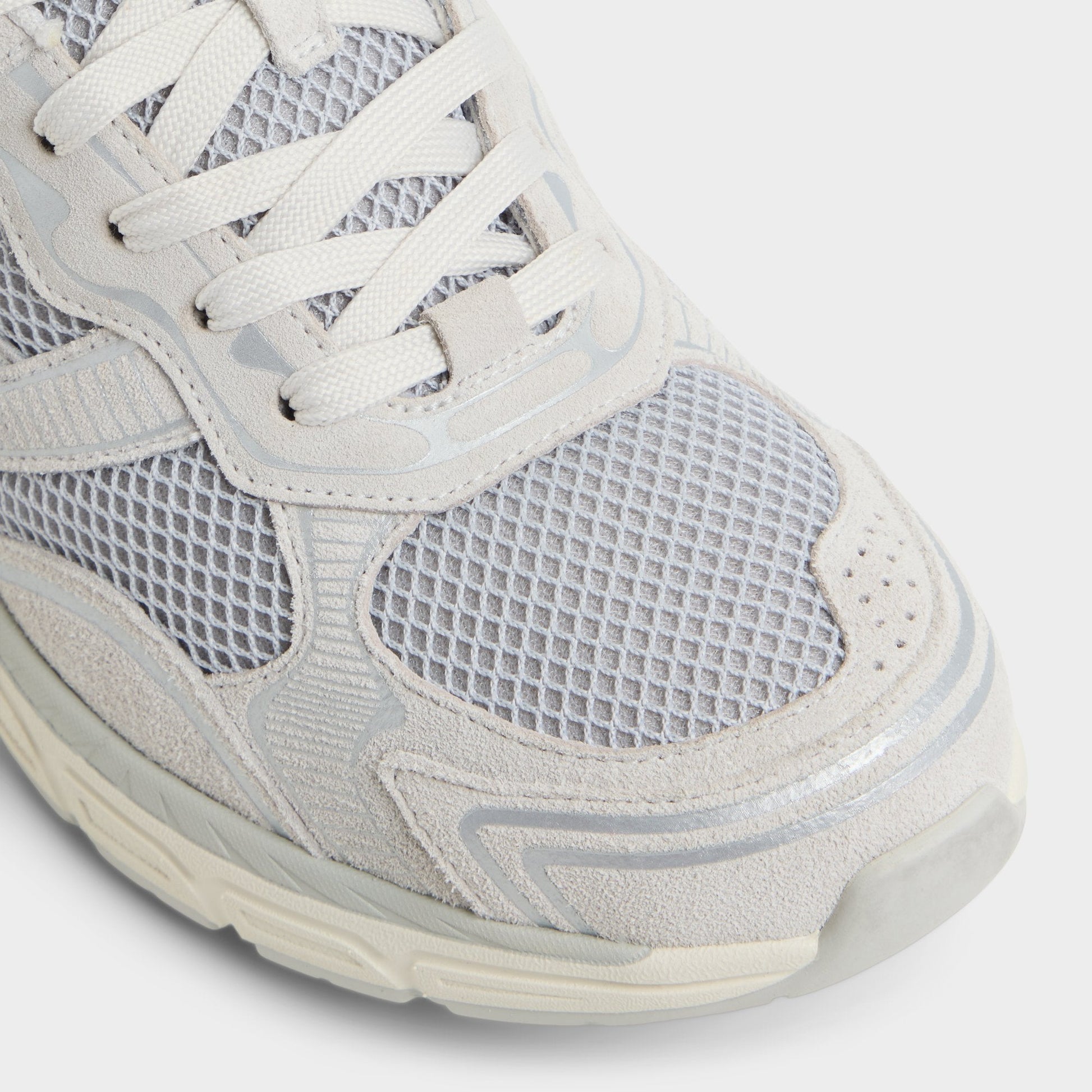 Blade in Grey - Low top sneaker, Jogger sole - Grey