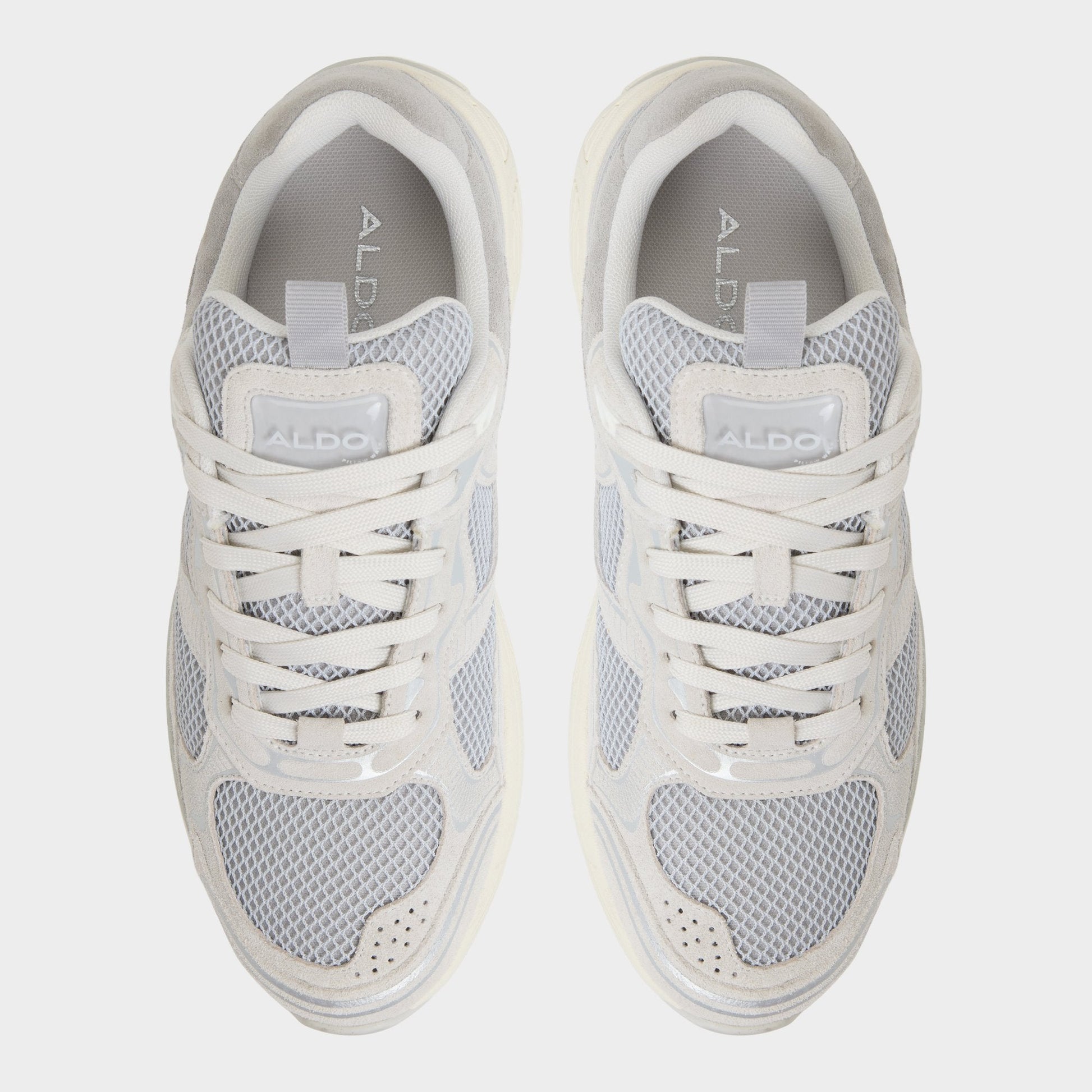 Blade in Grey - Low top sneaker, Jogger sole - Grey