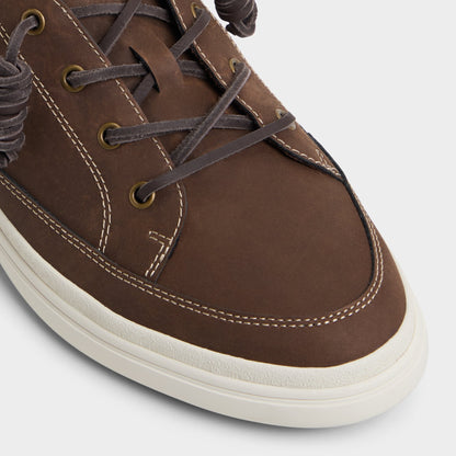 Tristin in Brown 14041860 - Low top sneaker, Cup sole - Brown