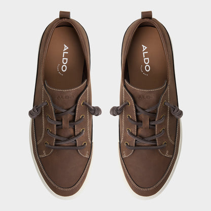 Tristin in Brown 14041860 - Low top sneaker, Cup sole - Brown