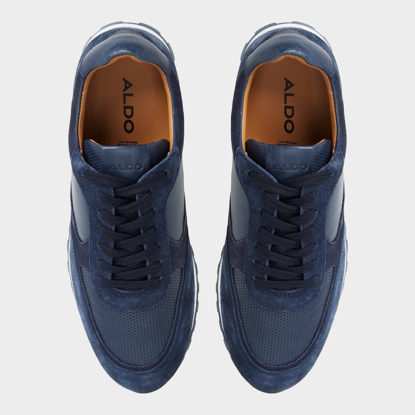 Gordo in Navy - Low top sneaker - Navy