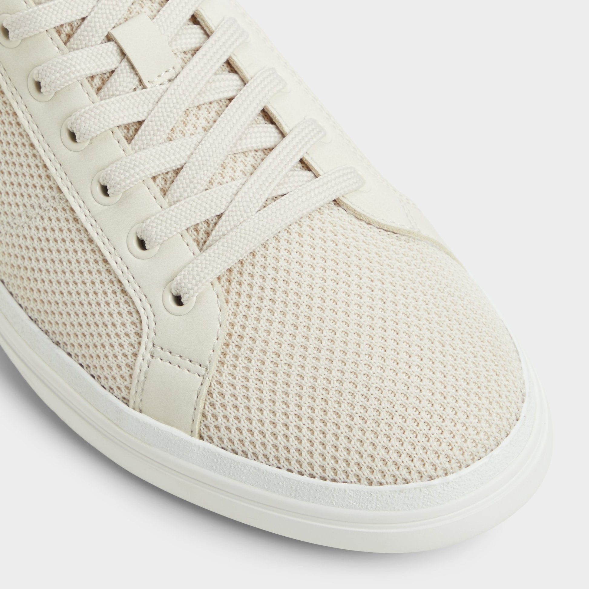 Finespec Bone Synthetic Knit Men's Low top - Low top sneaker - Bone