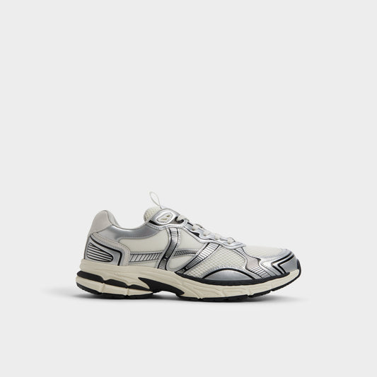 Blade in White - Low top sneaker, Jogger sole - White