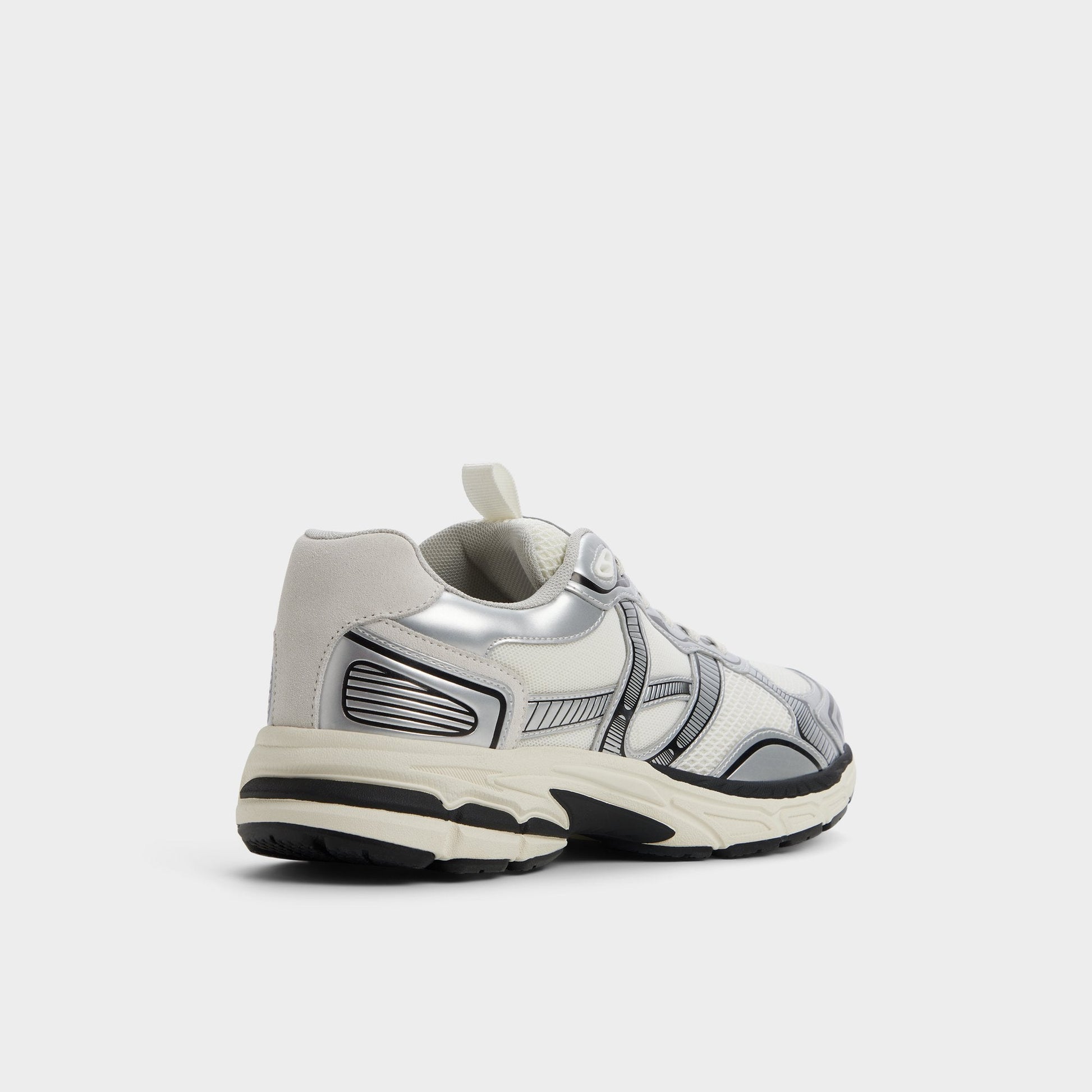 Blade in White - Low top sneaker, Jogger sole - White