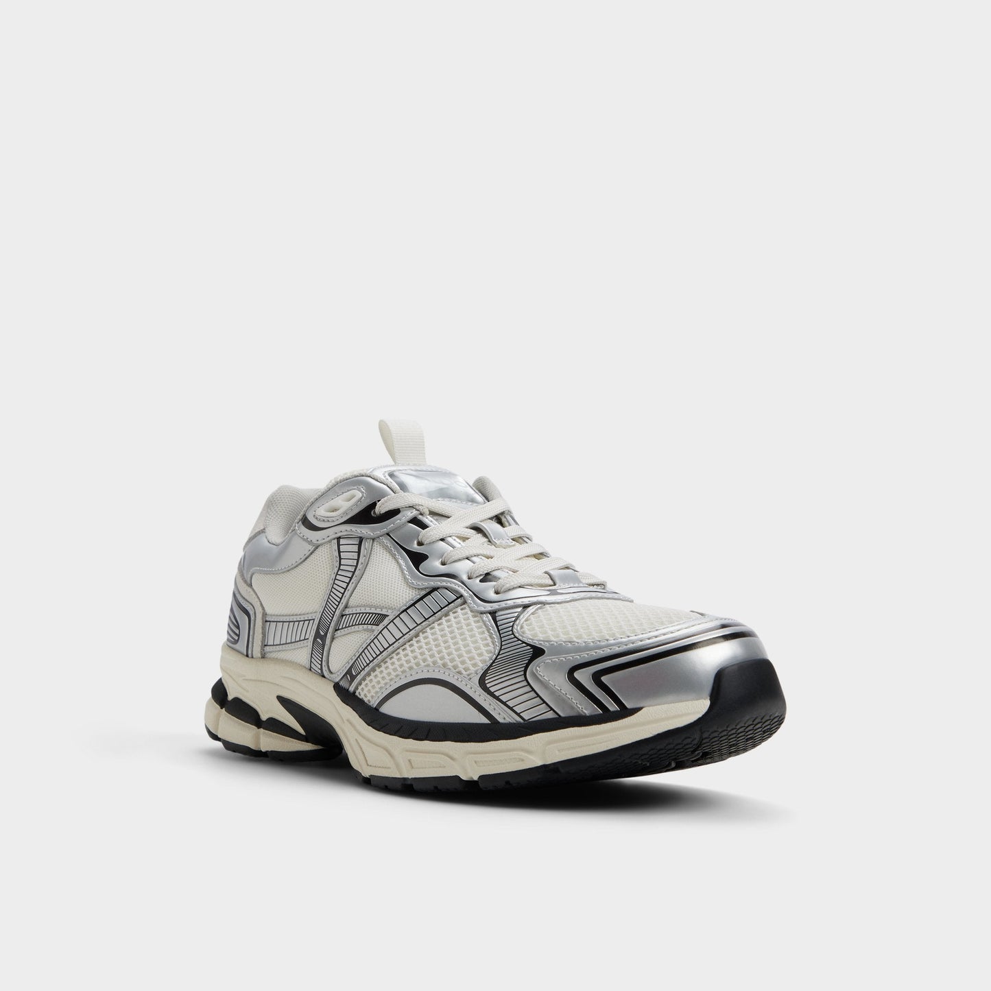 Blade in White - Low top sneaker, Jogger sole - White