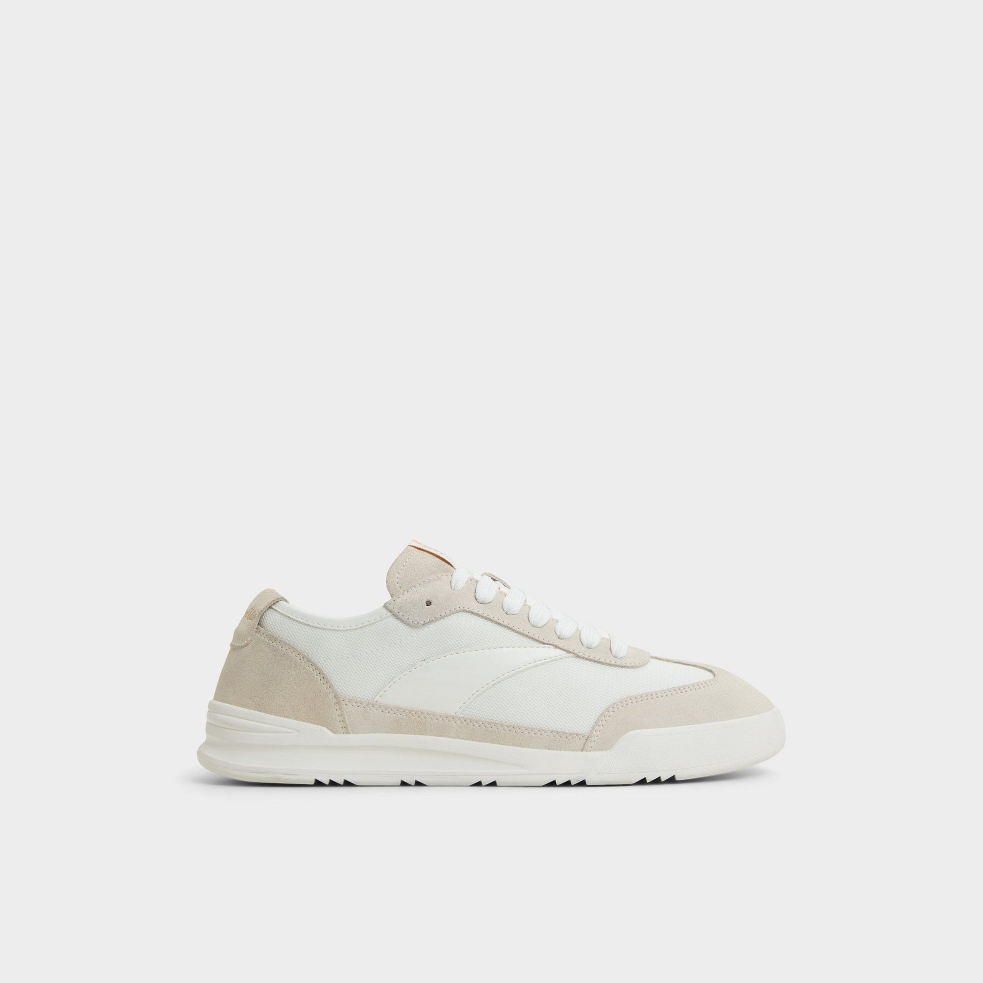 Clubmtl White Men's Low top - Low top sneaker - White