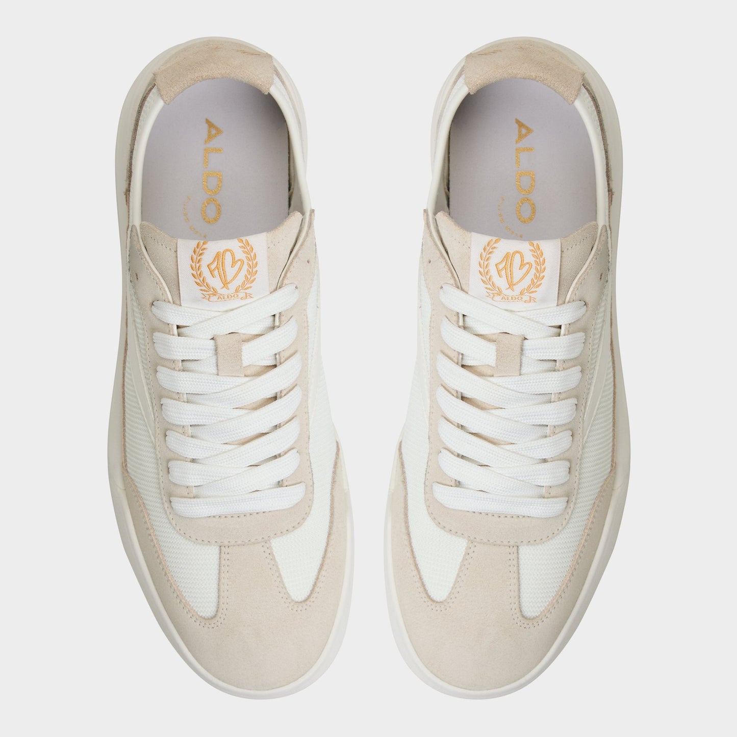 Clubmtl White Men's Low top - Low top sneaker - White