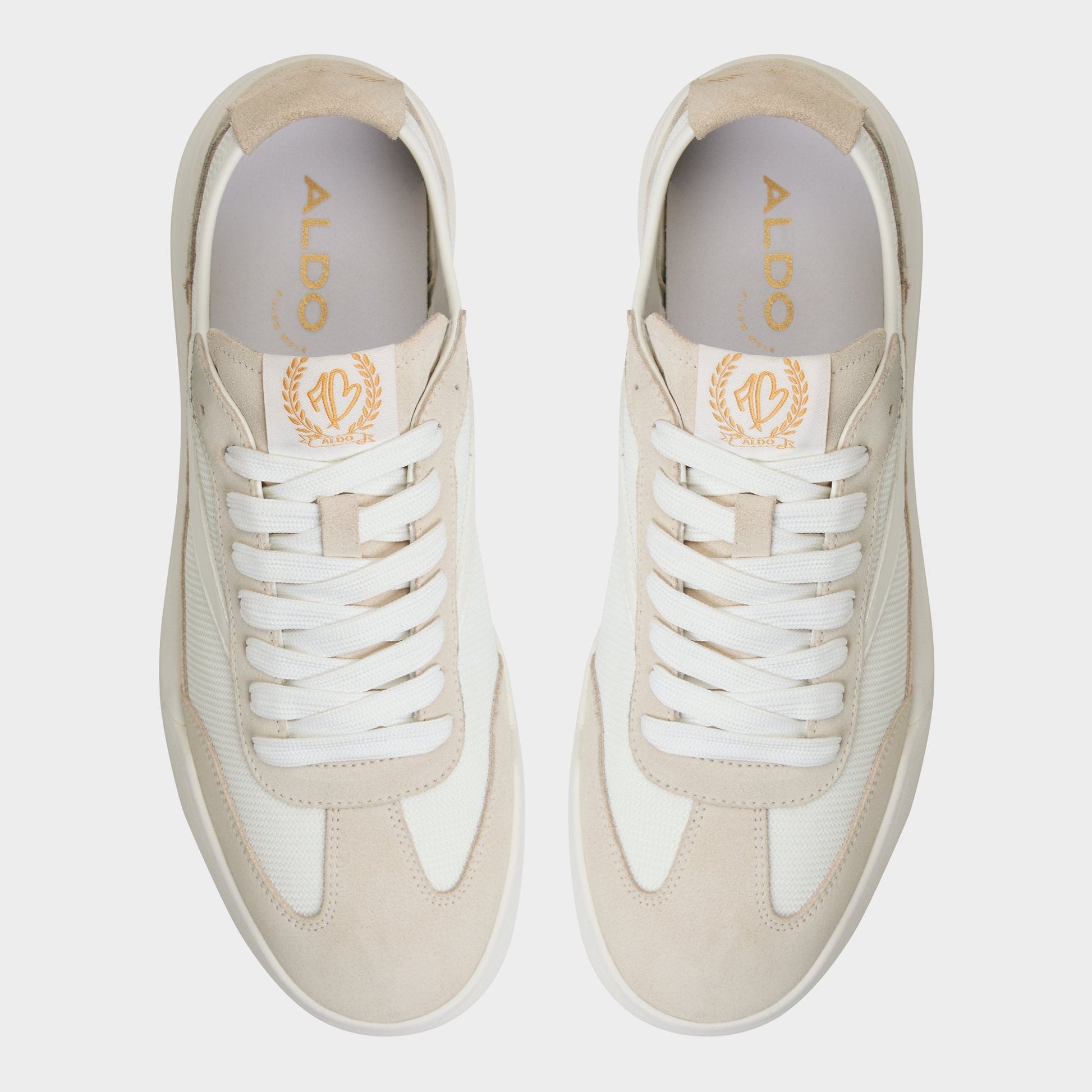 Clubmtl White Men's Low top - Low top sneaker - White