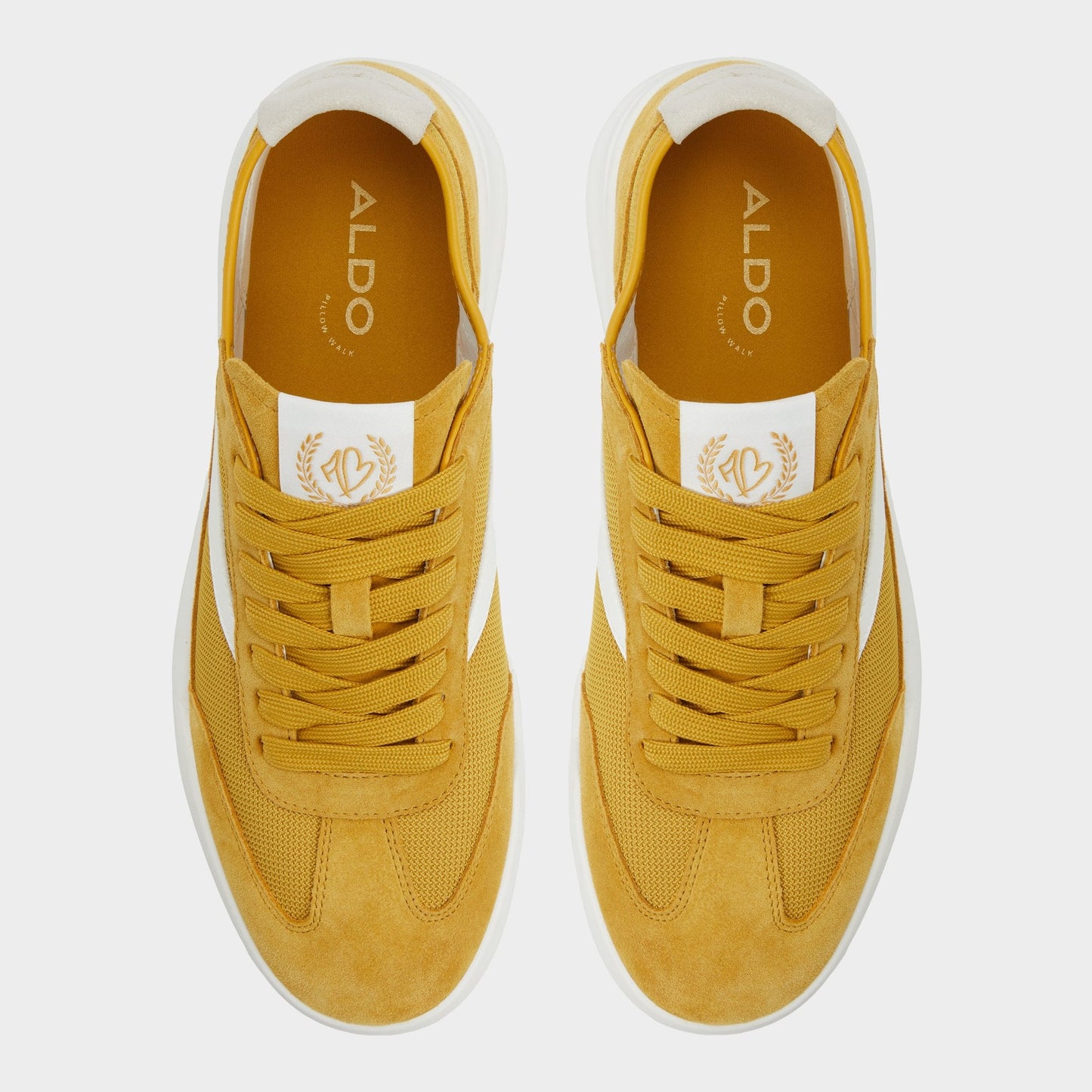 Clubmtl Medium Yellow Men's Low top - Low top sneaker - Medium Yellow