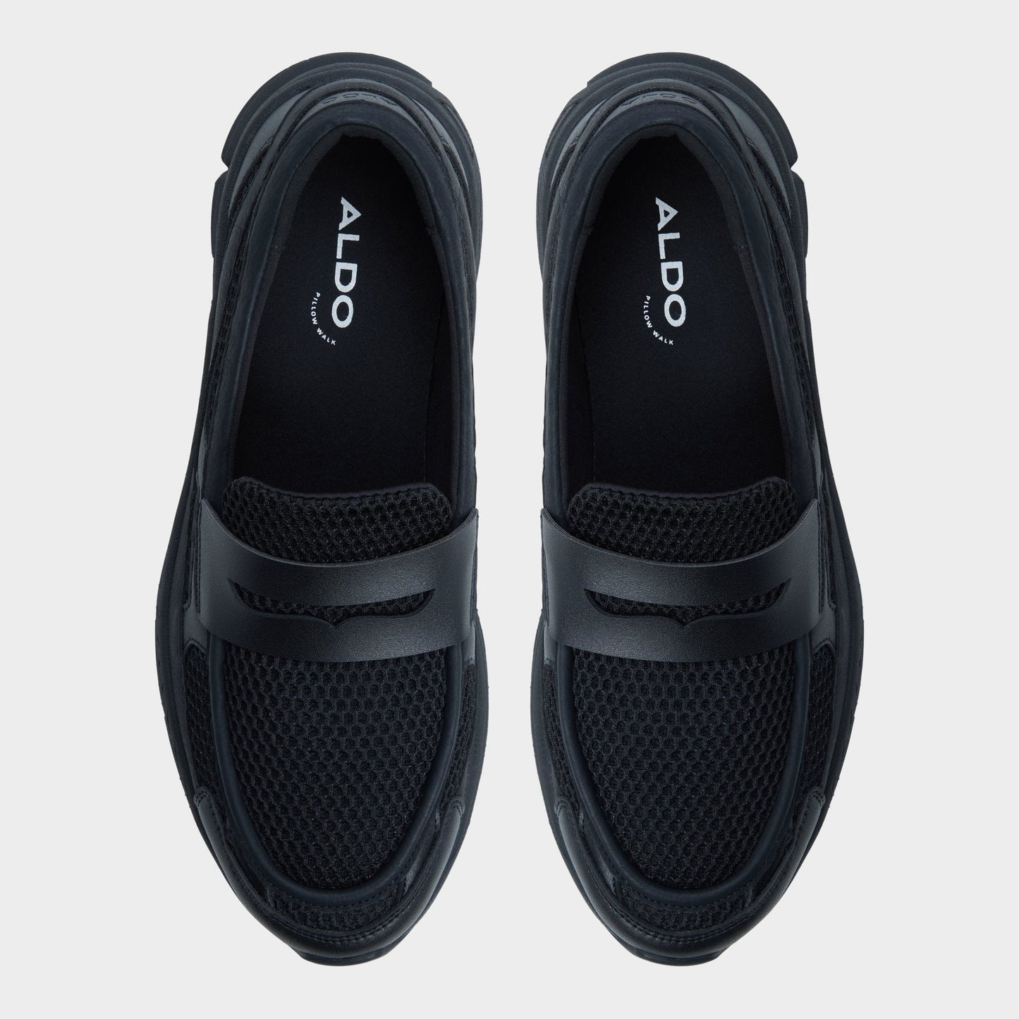 Loafersnkr in Black - Slip-on sneaker, Jogger sole - Black