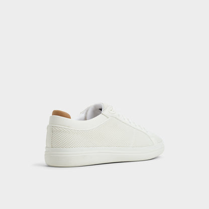Finespec White Men's Low top - Low top sneaker - White