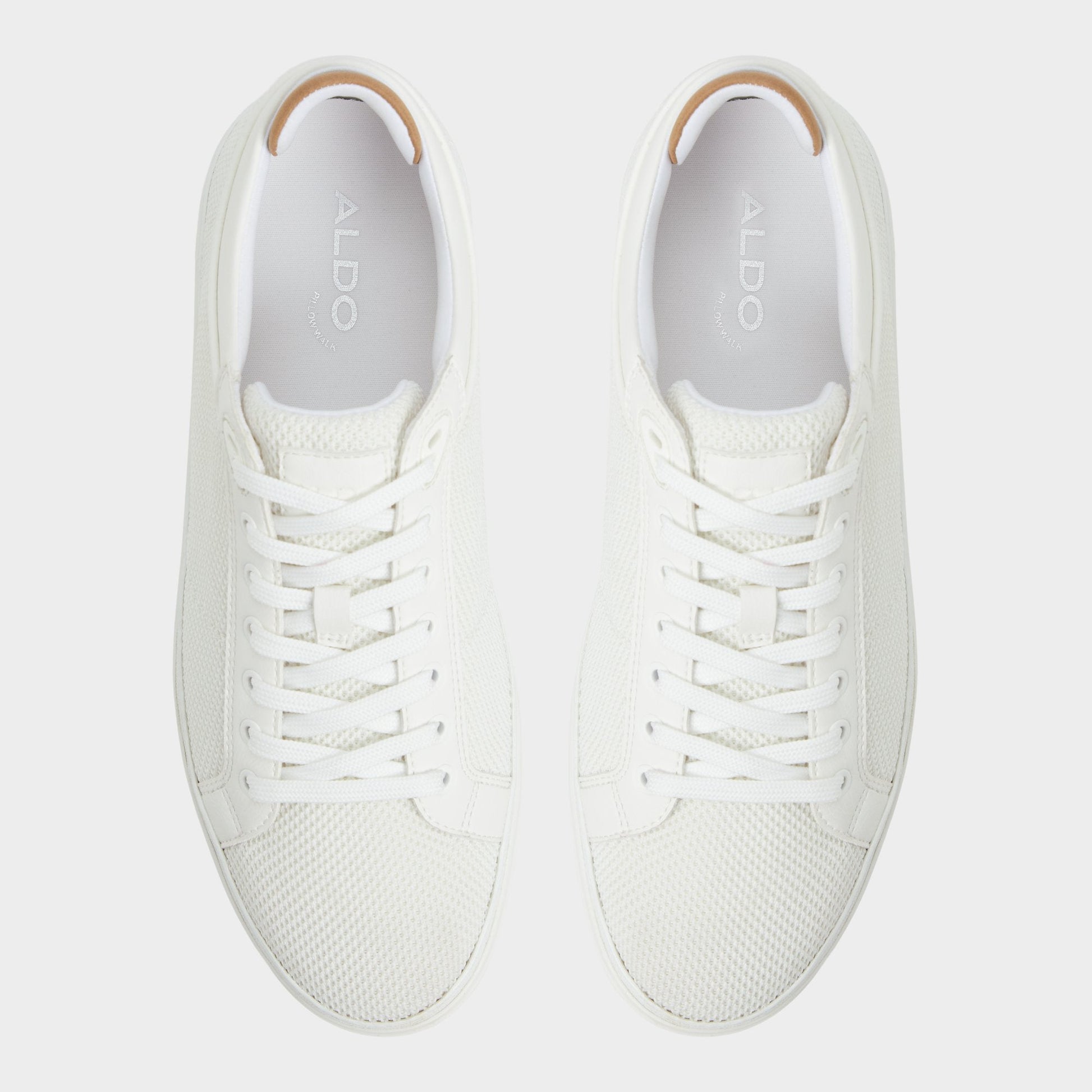 Finespec White Men's Low top - Low top sneaker - White