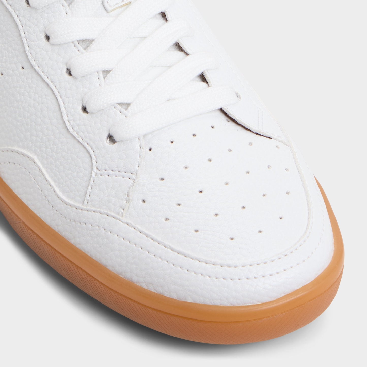 Wildbrook White Men's Low top - Low top sneaker - White