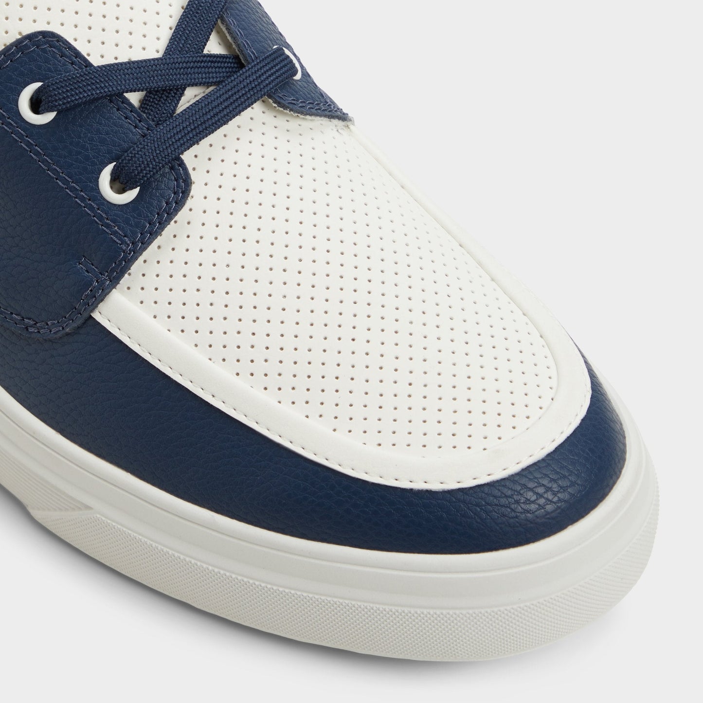 Wildwave White/Navy Men's Casual Shoes - Boat shoe - White/Navy
