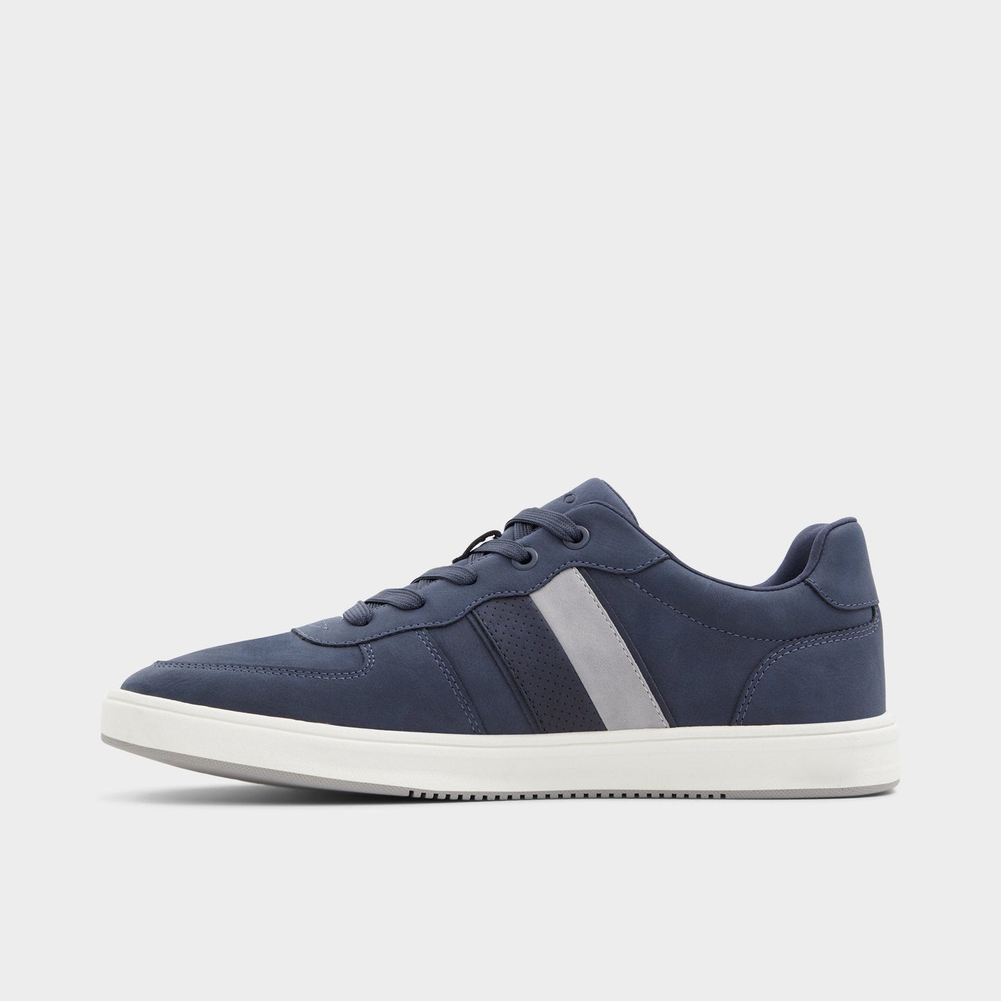 Morrisey Navy Men's Low top - Low top sneaker - Navy