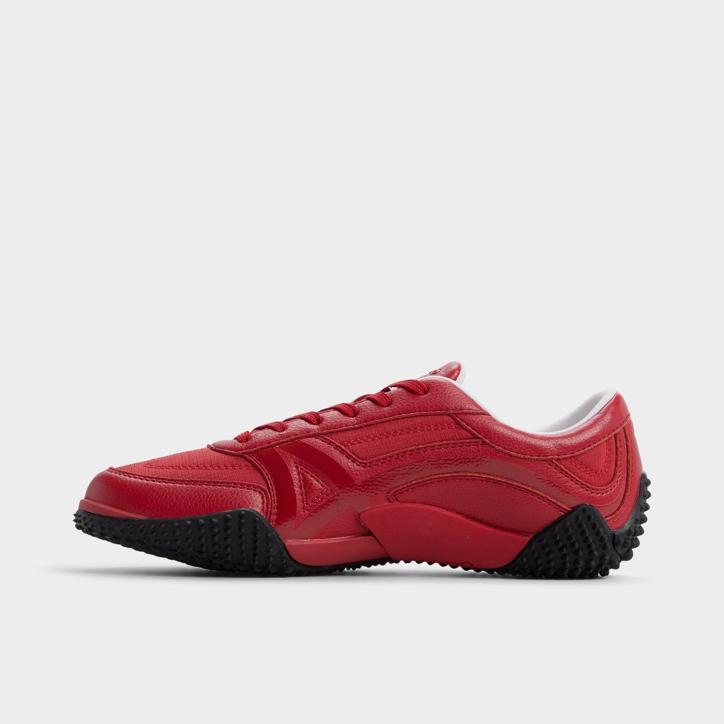 Drive in Red - Low top sneaker - Red
