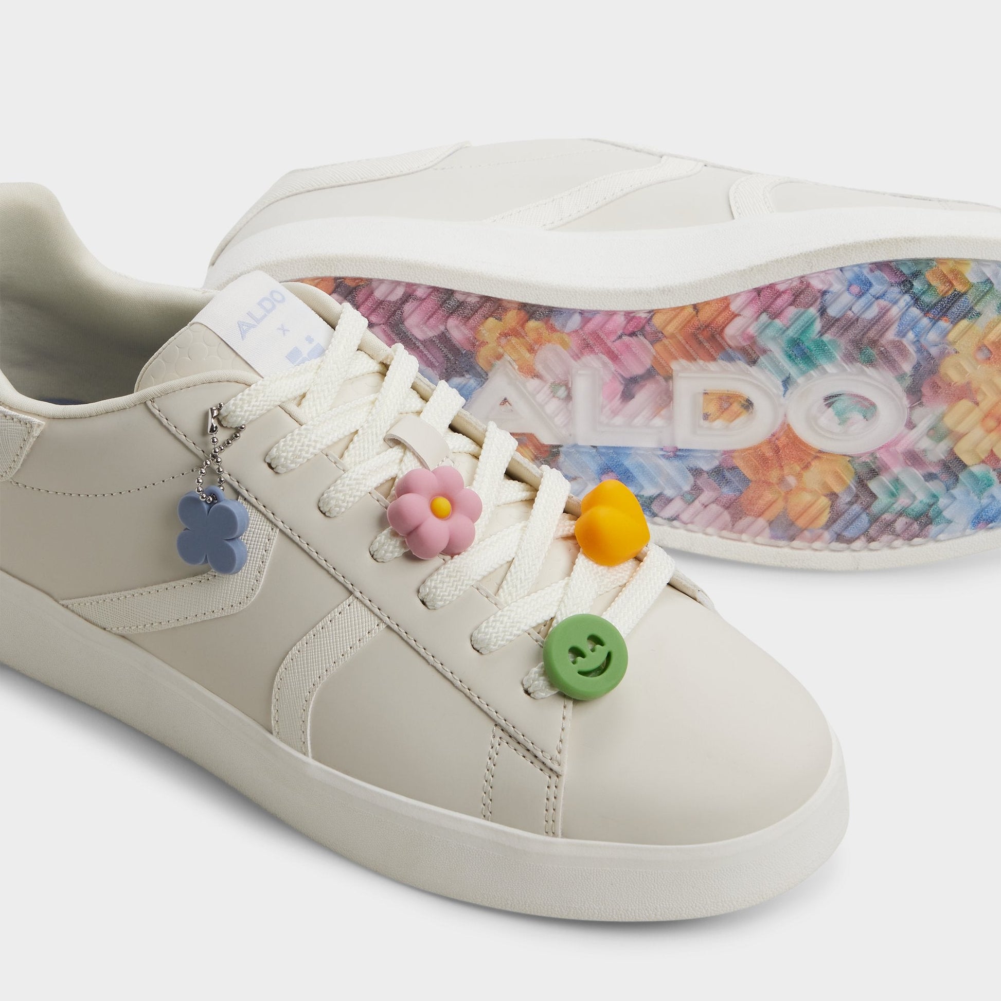 Hyperthalamuscorp in Other White - Men's low top sneaker - Other White