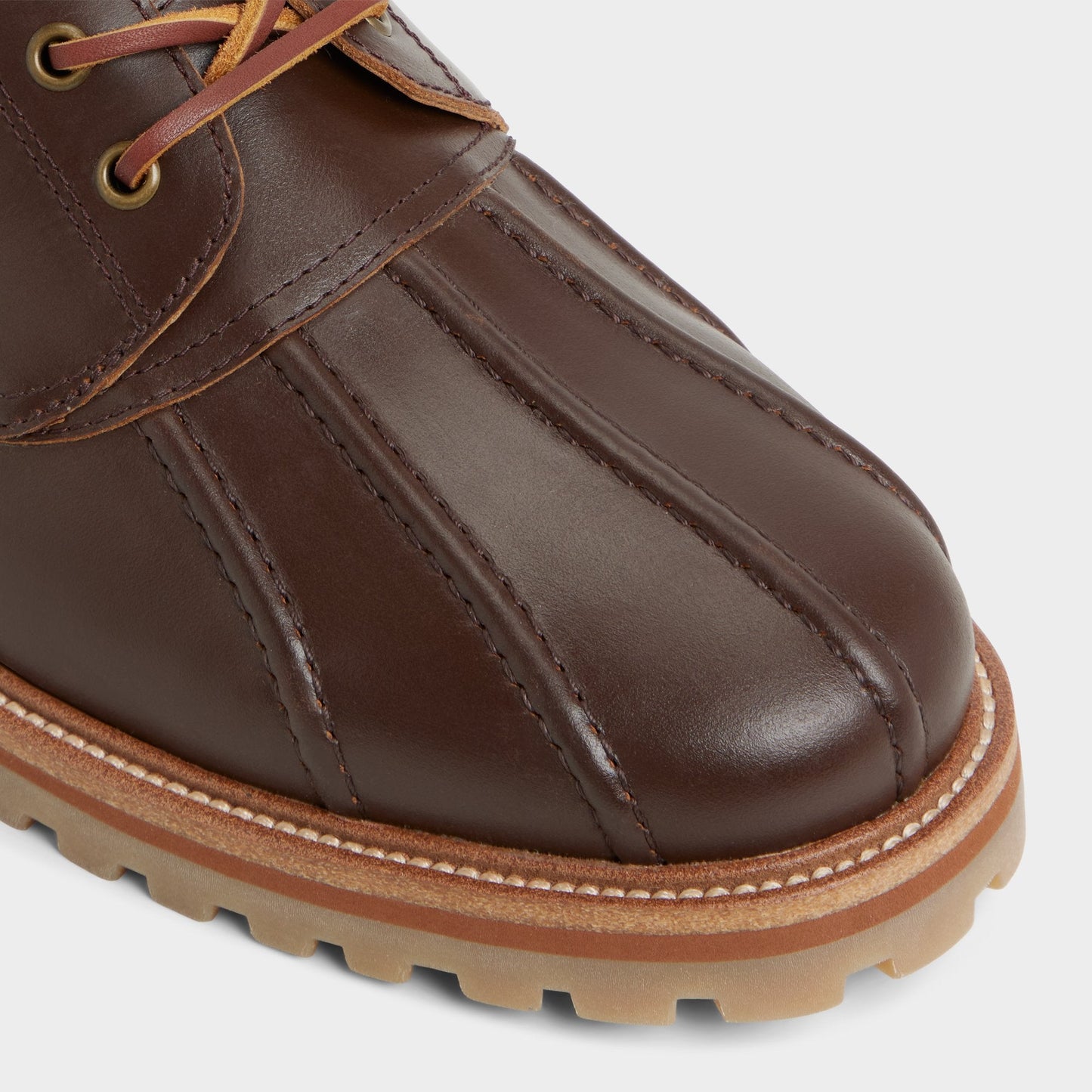 Finn in Medium Brown - Boat shoe, Lug sole - Medium Brown