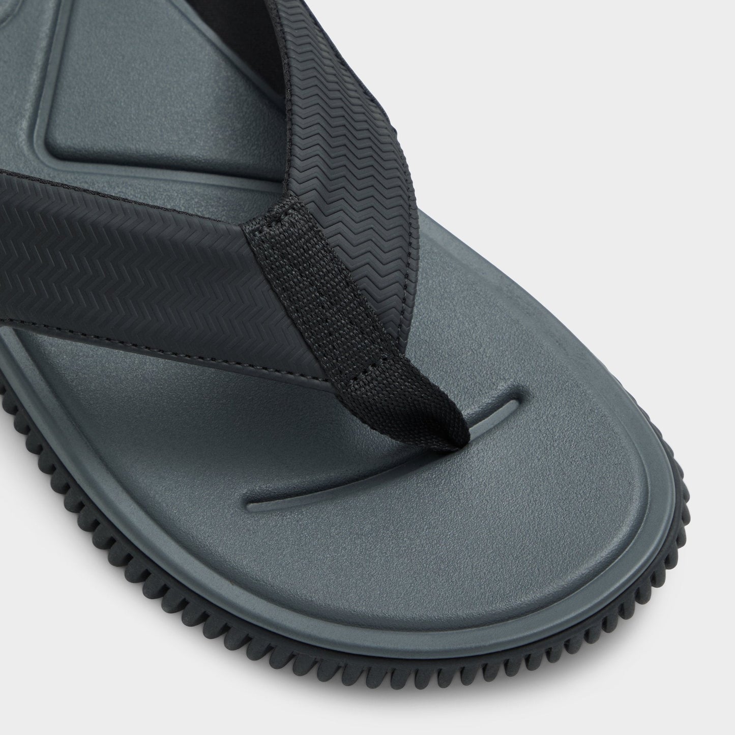 Riptide Black Men's Flip flops - Flip flop - Black