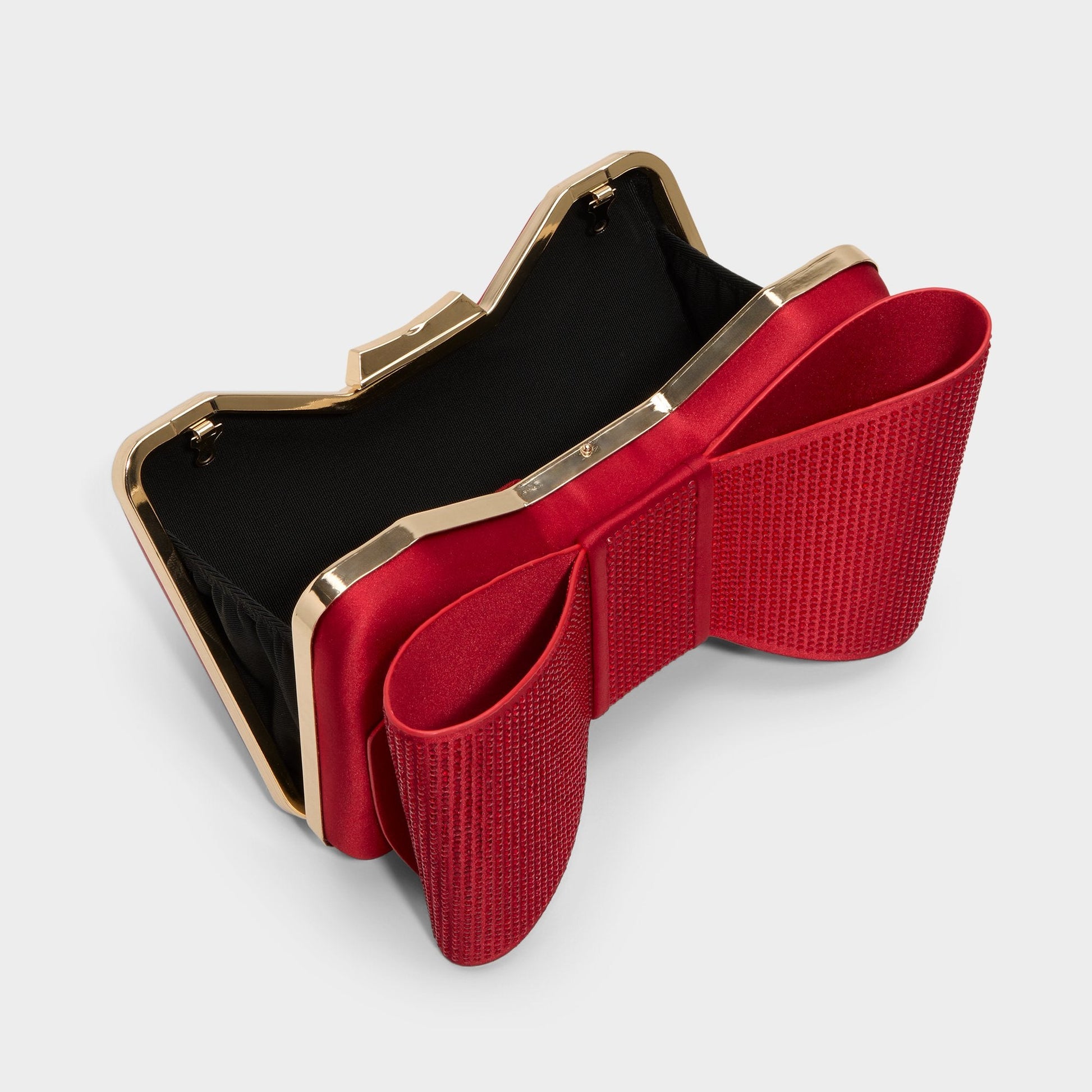 Bowclutchh in Red -  - Red